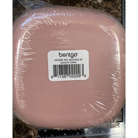 Bentgo Salad 54 Oz BPA-Free On-The-Go Salad Container W/ Tray & Utensils Pink - Picture 3 of 3
